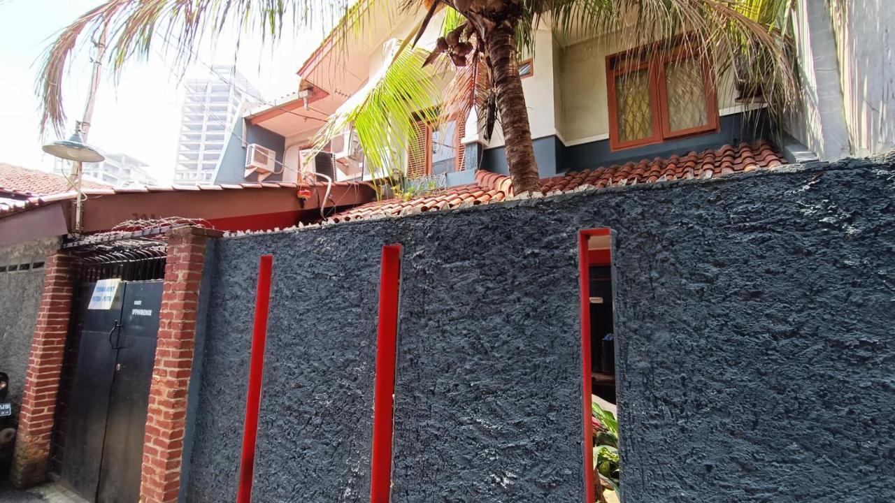 Oyo 91341 D'Phoenix Anggrek Syariah Residence Jacarta Exterior foto